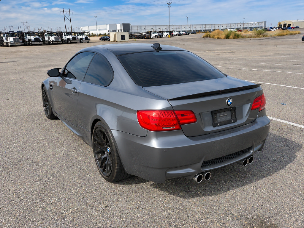 Used 2011 BMW M3 Coupe RWD image 3