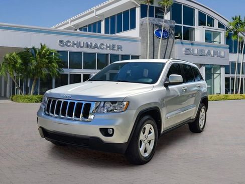 Used 2013 Jeep Grand Cherokee Laredo RWD image 3