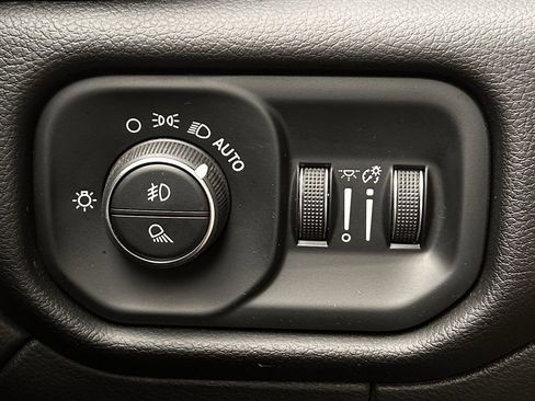 Used 2024 RAM 2500 Laramie image 26