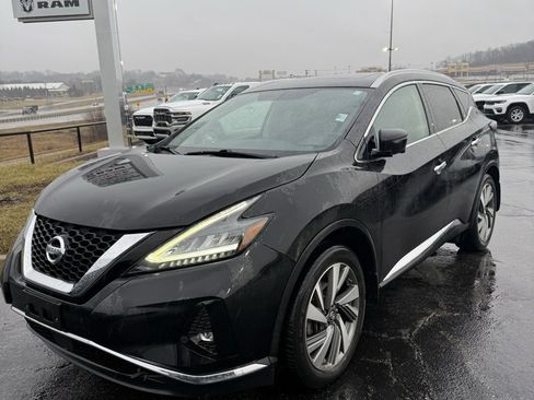 Used 2019 Nissan Murano SL image 2