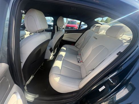 Used 2025 Genesis G70 2.5T AWD/4WD image 28