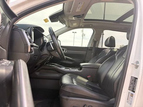 Used 2021 Kia Sorento EX FWD image 25