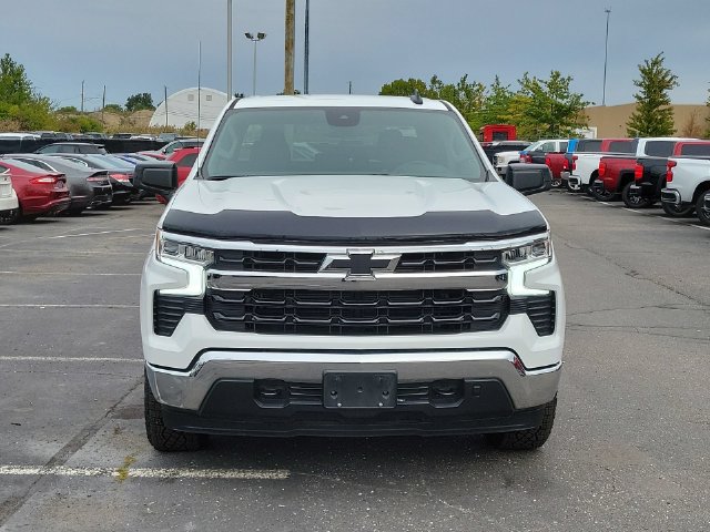 Certified 2024 Chevrolet Silverado 1500 LT w/ Z71 Off-Road Package AWD/4WD image 3