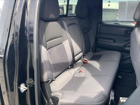 Used 2026 Nissan Frontier SV w/ SV Convenience Package image 22