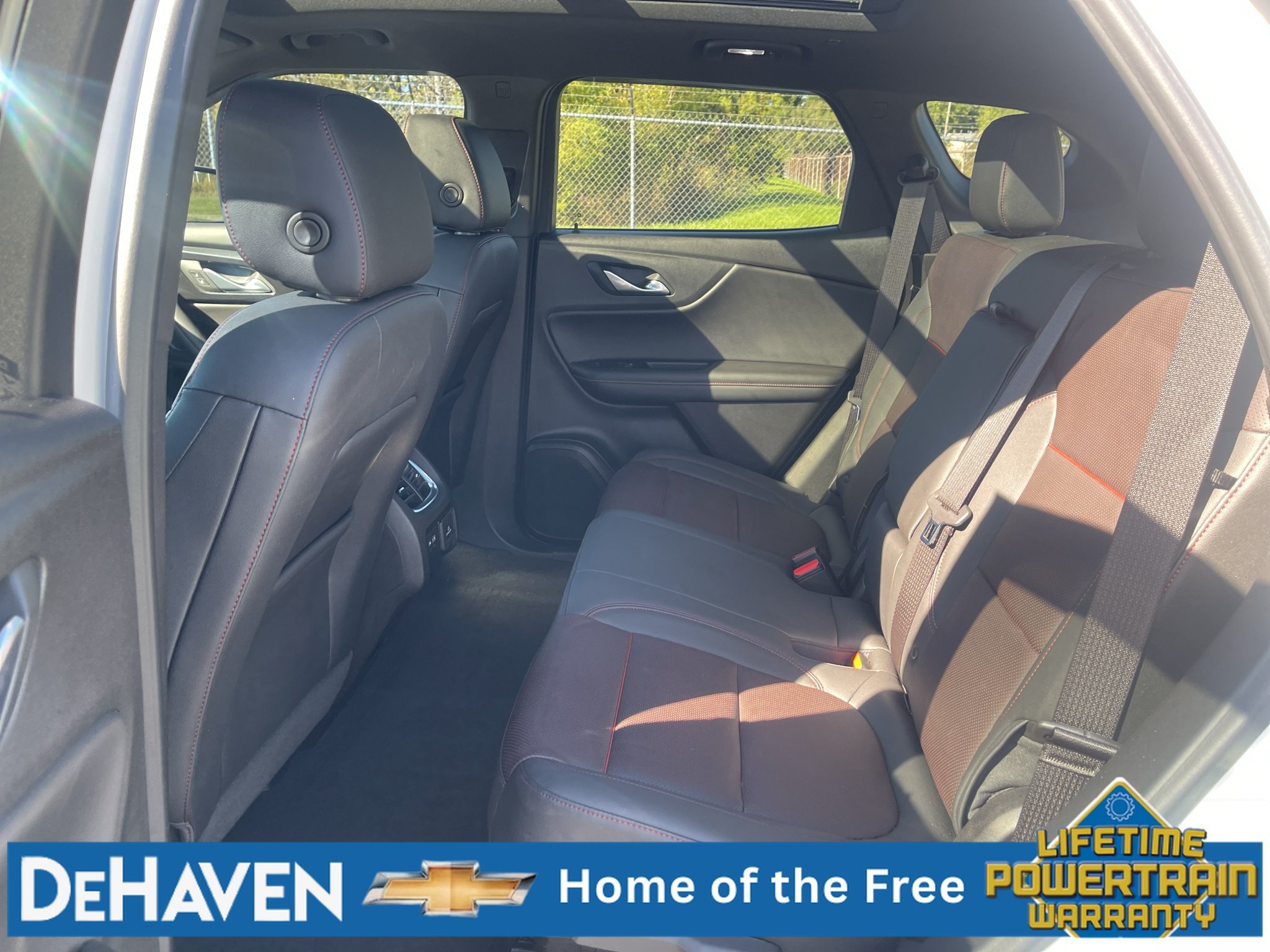 Used 2022 Chevrolet Blazer RS w/ Enhanced Convenience Package FWD image 27