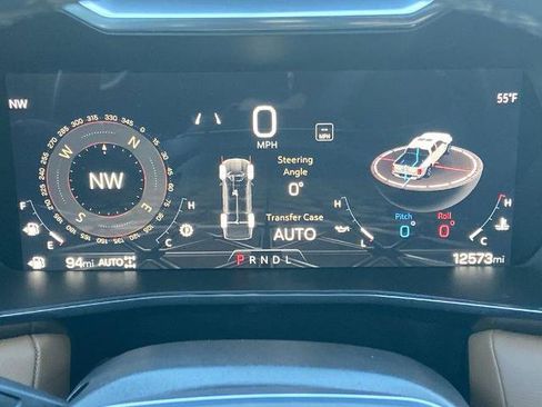 Used 2024 GMC Canyon AT4 w/ LPO, Skid Plate Package image 7