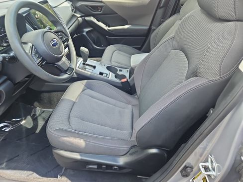 Used 2024 Subaru Crosstrek 2.0i Premium AWD/4WD image 9