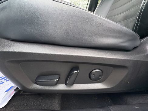 Used 2024 Mitsubishi Outlander SE AWD/4WD image 13