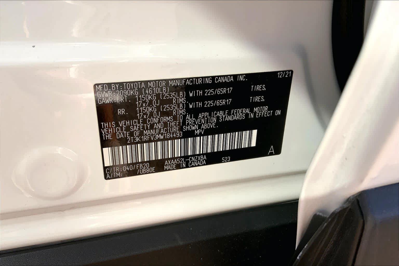 Used 2021 Toyota RAV4 LE FWD image 36