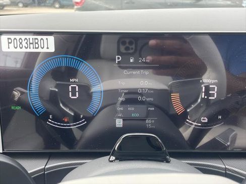 New 2025 Hyundai Santa Fe SEL image 21