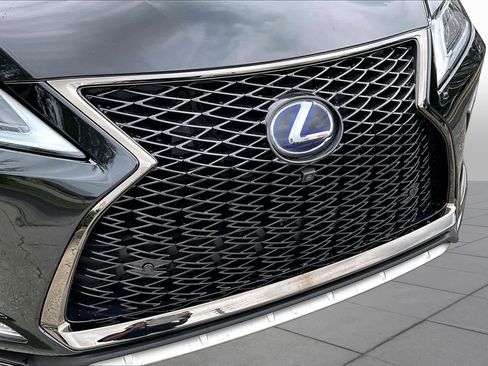 Used 2022 Lexus RX 450h F Sport w/ Cold Area Package (CT) AWD/4WD image 30