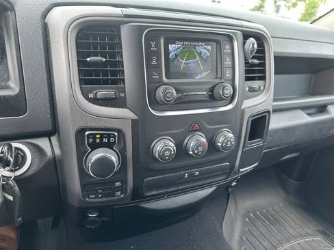Used 2019 RAM 1500 Express w/ Express Value Package AWD/4WD image 18