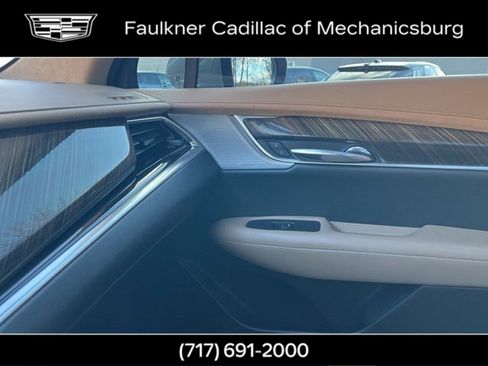Used 2023 Cadillac XT6 Premium Luxury w/ Platinum Package image 23