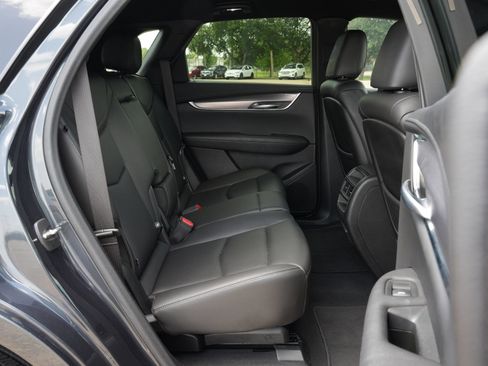 Used 2023 Cadillac XT5 Luxury FWD image 25