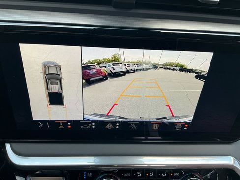 Used 2024 GMC Sierra 1500 Denali Ultimate AWD/4WD image 19