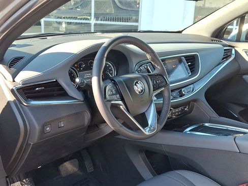 Certified 2024 Buick Enclave Essence w/ Technology Package image 10