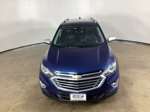 Used 2020 Chevrolet Equinox Premier AWD/4WD image 2