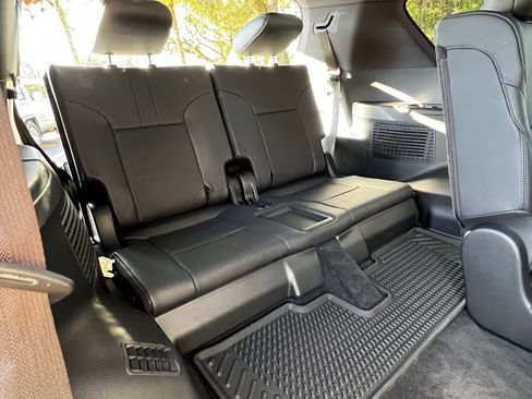 Used 2025 Lexus LX 700h Overtrail image 53