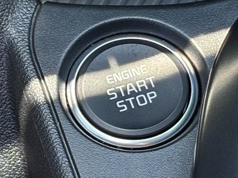 Certified 2025 Kia K4 FWD image 29