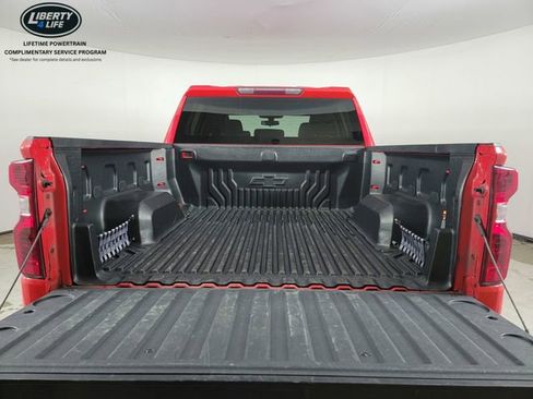 Used 2021 Chevrolet Silverado 1500 LT AWD/4WD image 16