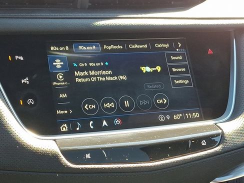 Used 2024 Cadillac XT5 Premium Luxury w/ Technology Package image 18