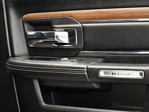 Used 2015 RAM 1500 Laramie w/ Convenience Group image 47