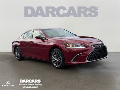 Used 2024 Lexus ES 300h w/ Technology Package