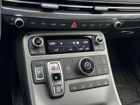 Used 2023 Hyundai Palisade Calligraphy FWD image 6