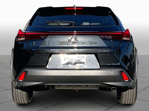 New 2026 Lexus UX 300h image 4