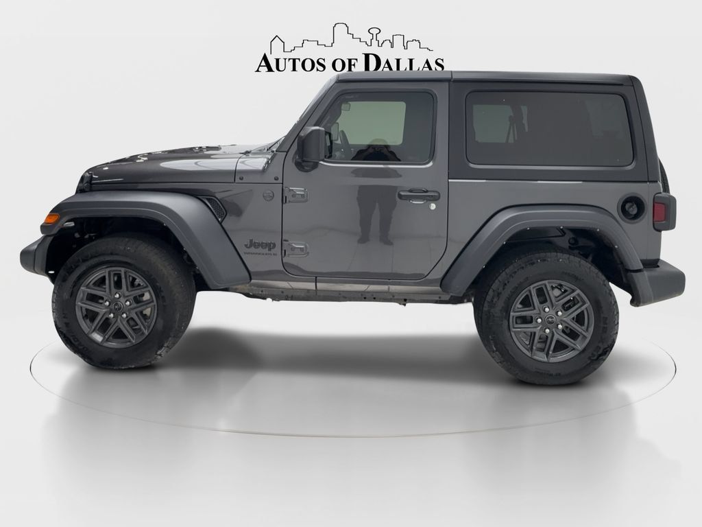 Used 2024 Jeep Wrangler Sport AWD/4WD image 6