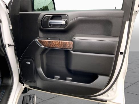 Used 2020 GMC Sierra 1500 Denali w/ Denali Ultimate Package AWD/4WD image 22