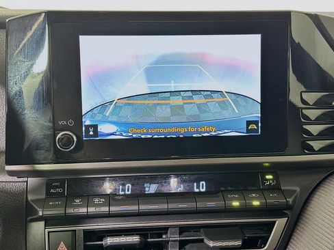 Certified 2025 Toyota Camry SE FWD image 25