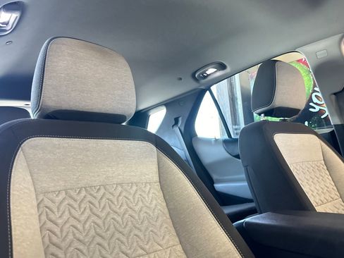 Used 2023 Chevrolet Equinox LT image 18