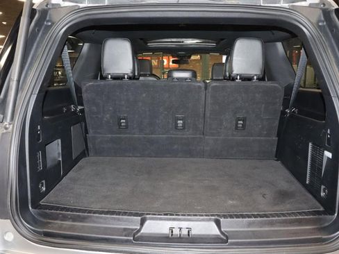 Used 2021 Ford Expedition Max Limited AWD/4WD image 28