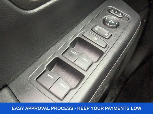 Used 2024 Honda CR-V LX image 36