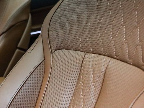 Certified 2025 BMW X7 M60i image 23