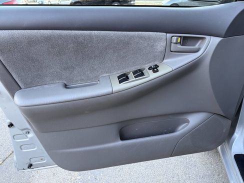 Used 2007 Toyota Corolla CE image 19