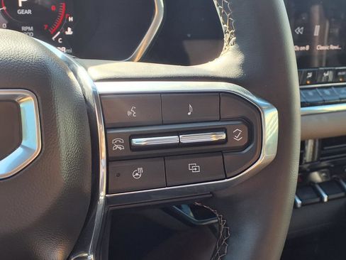 Certified 2026 GMC Canyon Denali AWD/4WD image 15