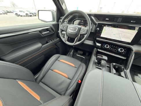 New 2026 GMC Sierra 1500 AT4 w/ AT4 Premium Package image 22