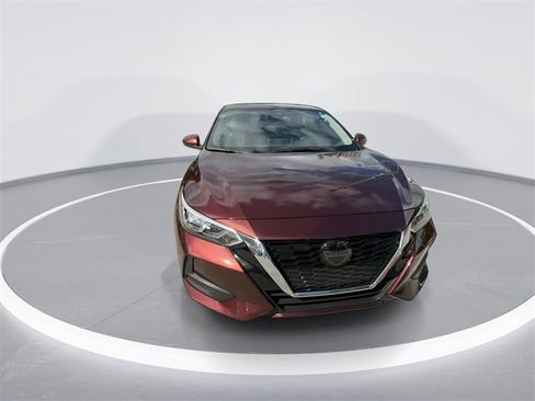 Used 2023 Nissan Sentra SV image 2