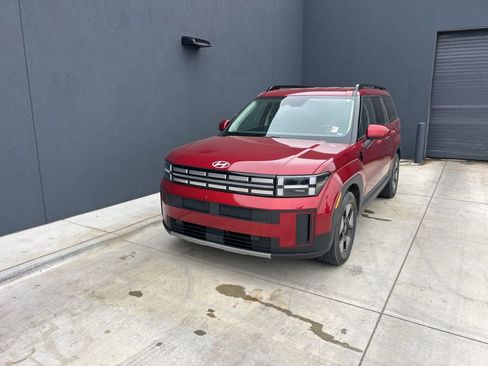 Used 2024 Hyundai Santa Fe SEL FWD image 1