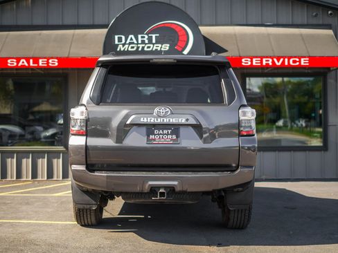 Used 2019 Toyota 4Runner SR5 Premium image 5