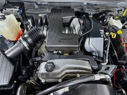 Used 2011 Chevrolet Colorado LT AWD/4WD image 28