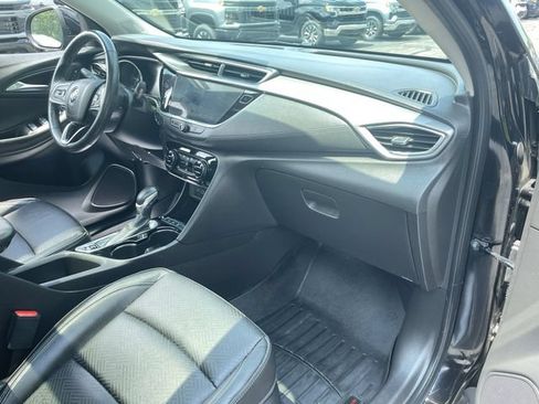 Used 2021 Buick Encore GX Essence w/ Experience Buick Package AWD/4WD image 28