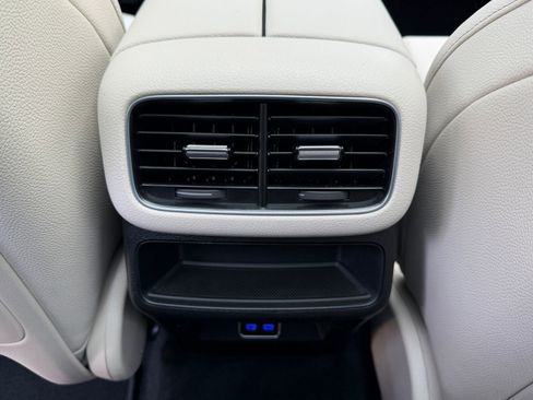 New 2026 Mercedes-Benz GLE 450 4MATIC image 16
