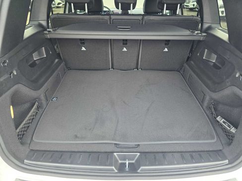New 2026 Mercedes-Benz GLB 250 4MATIC image 16