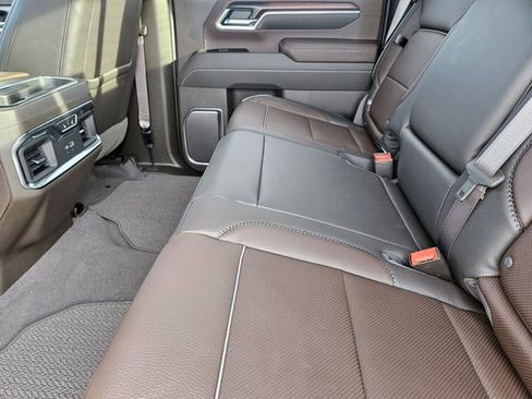 New 2026 GMC Sierra 3500 Denali w/ Denali Reserve Package image 21