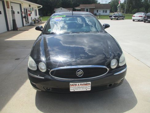 Used 2005 Buick LaCrosse CXS w/ Gold Convenience Package FWD image 19