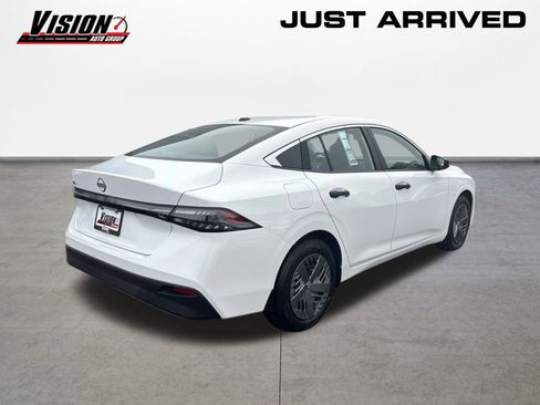 New 2026 Nissan Sentra S w/ Floor Mat Package image 5