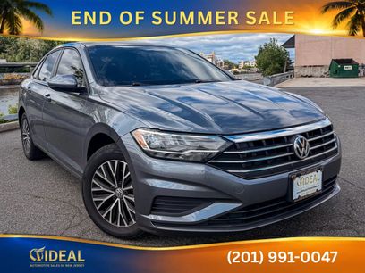 Used 2019 Volkswagen Jetta SE w/ Cold Weather Package